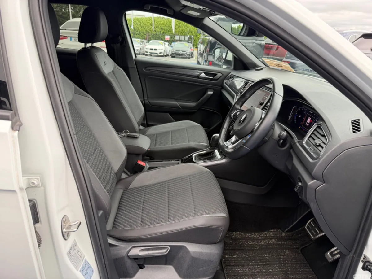 Volkswagen T-Roc SUV, Diesel, 2021, White