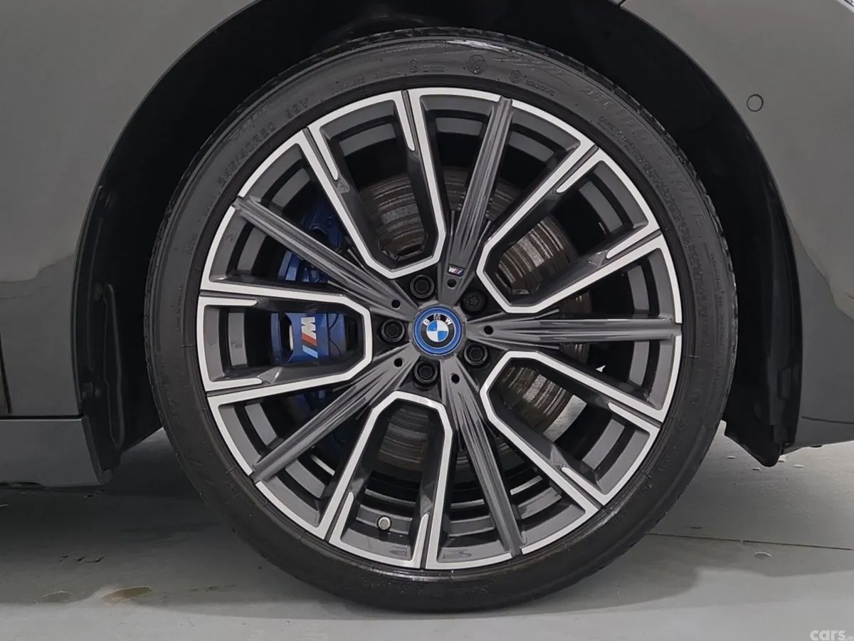 BMW 7-Series Saloon, Petrol Plug-in Hybrid, 2023, Grey