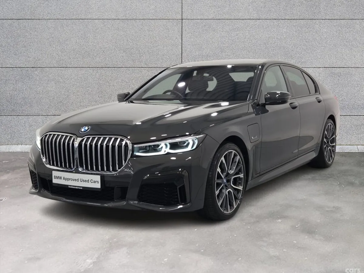 BMW 7-Series Saloon, Petrol Plug-in Hybrid, 2023, Grey