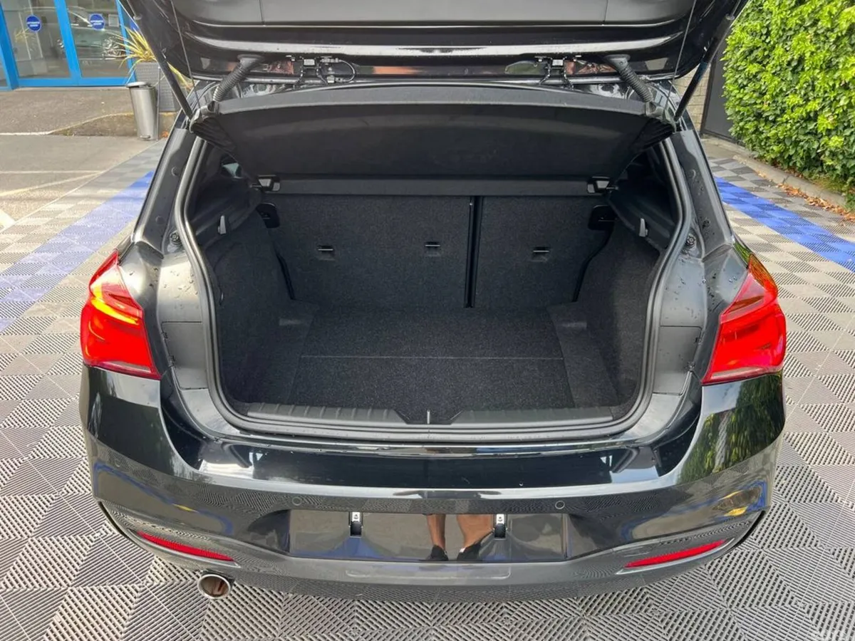 BMW 1-Series Hatchback, Diesel, 2017, Black
