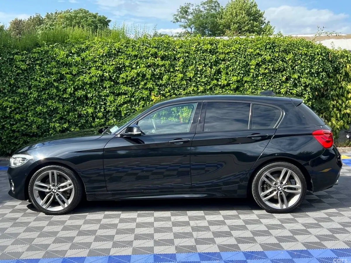 BMW 1-Series Hatchback, Diesel, 2017, Black