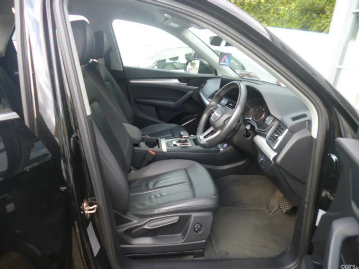Audi Q5 SUV, Diesel, 2023, Black