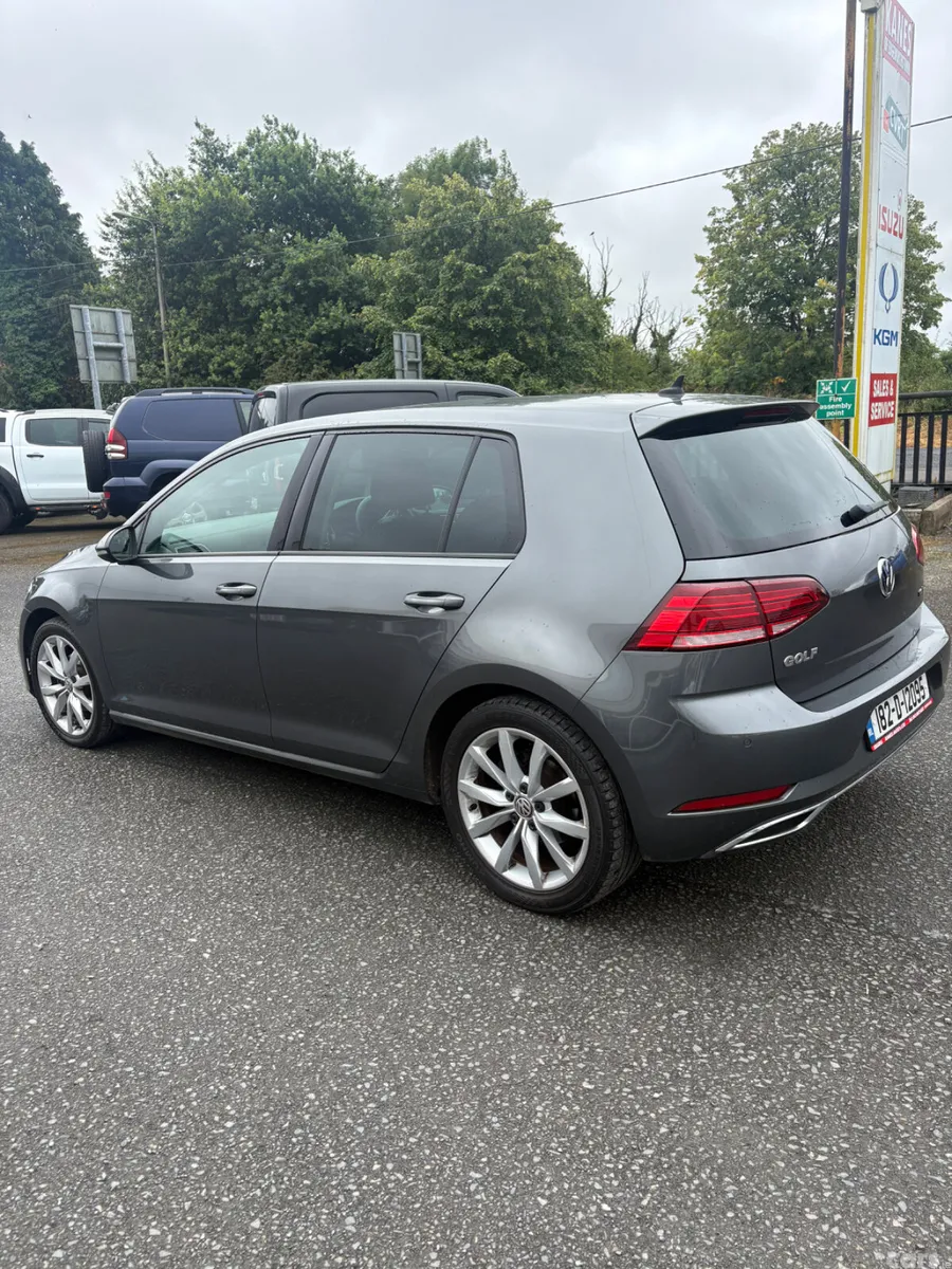 Volkswagen Golf Estate, Petrol, 2018, Grey