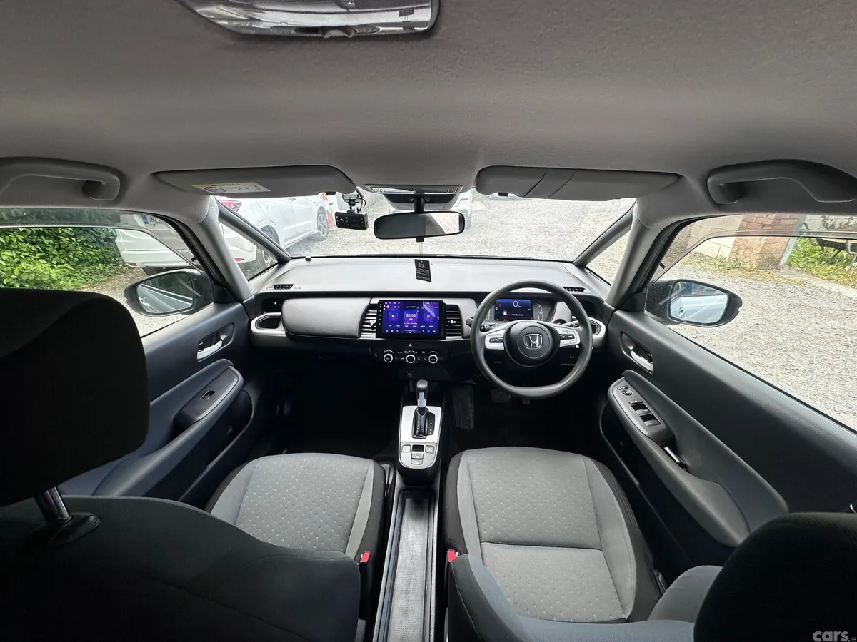 Honda Fit Hatchback, Petrol, 2020, Silver
