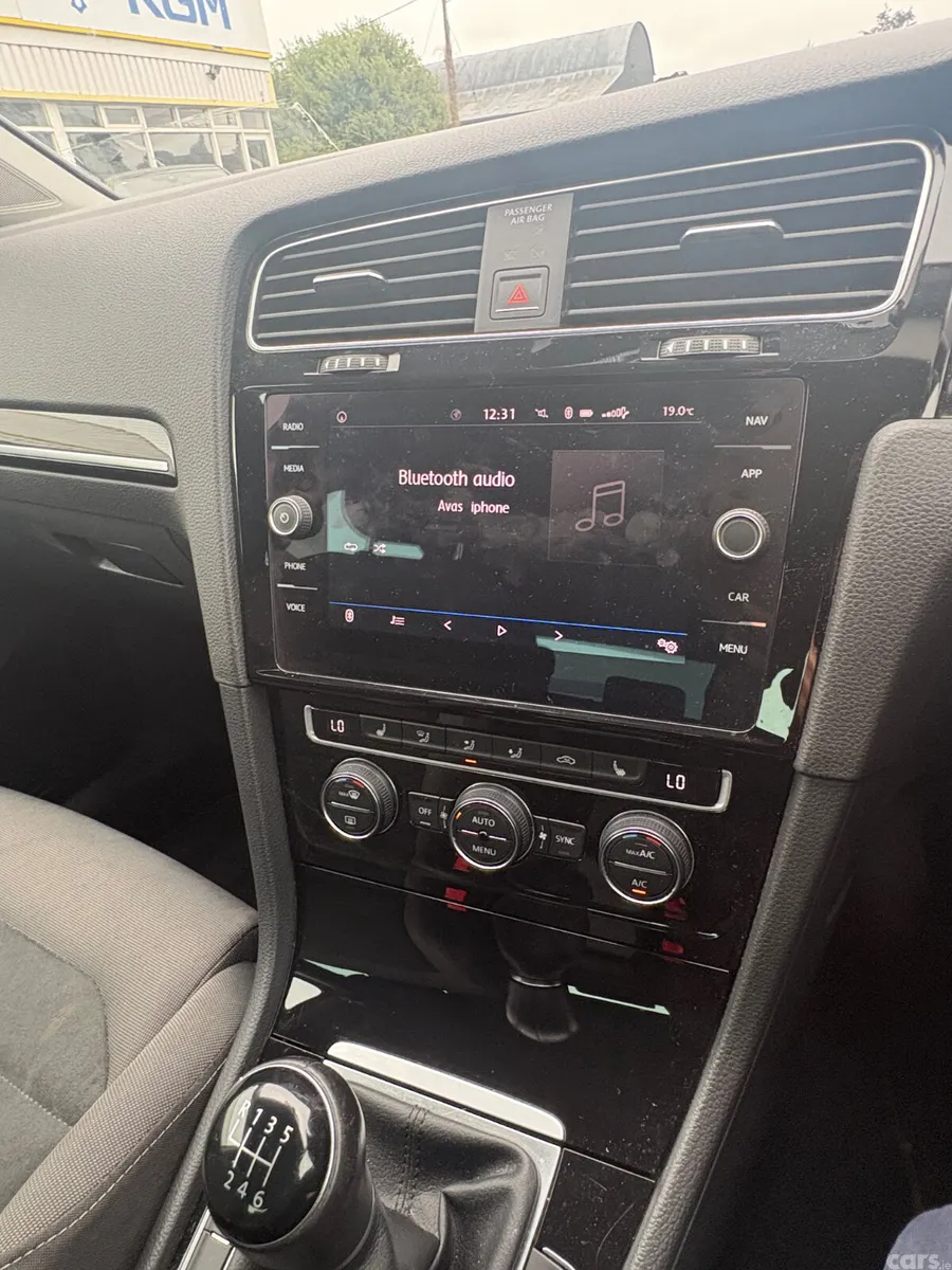 Volkswagen Golf Estate, Petrol, 2018, Grey