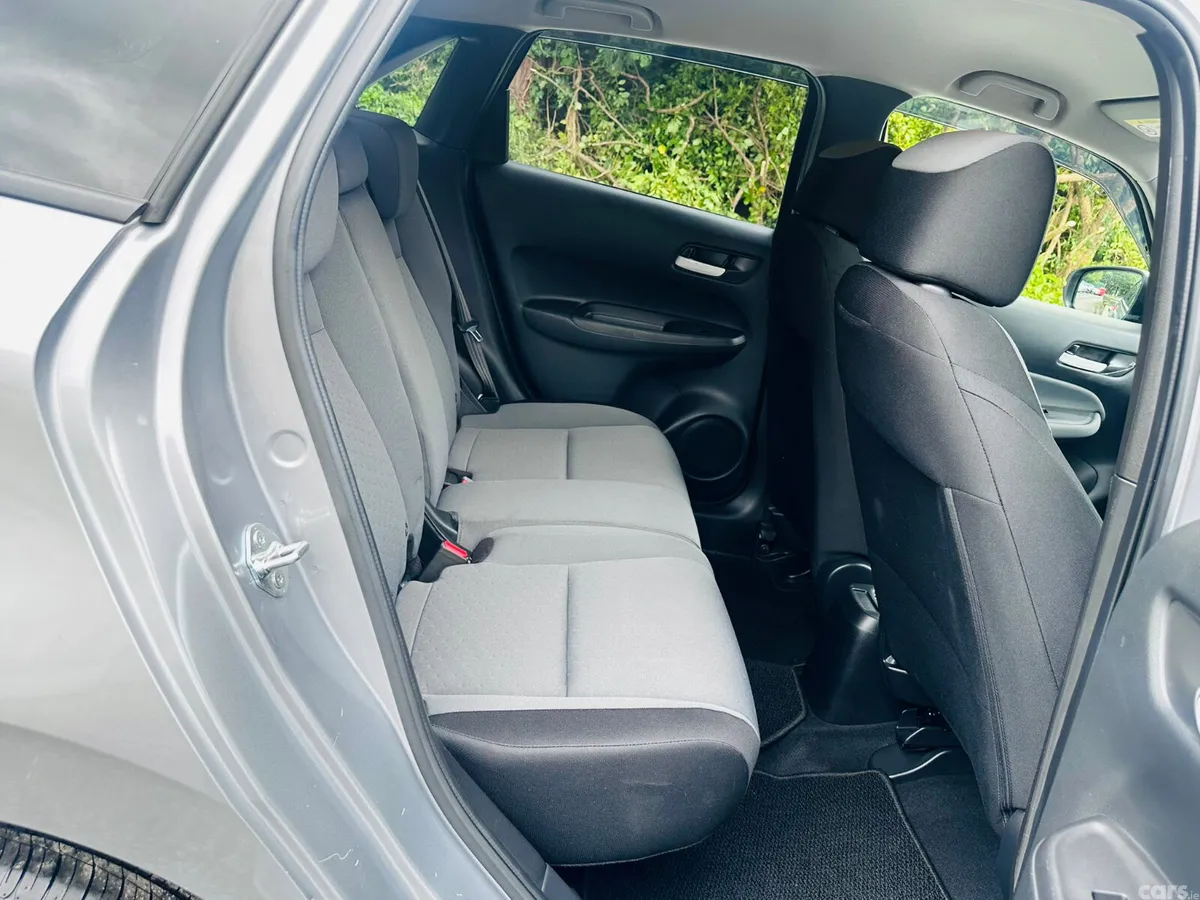 Honda Fit Hatchback, Petrol, 2020, Silver