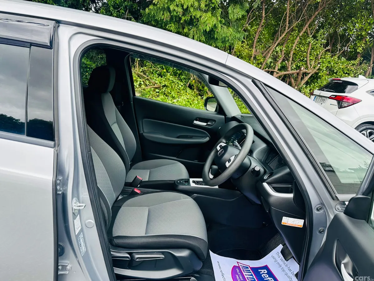 Honda Fit Hatchback, Petrol, 2020, Silver