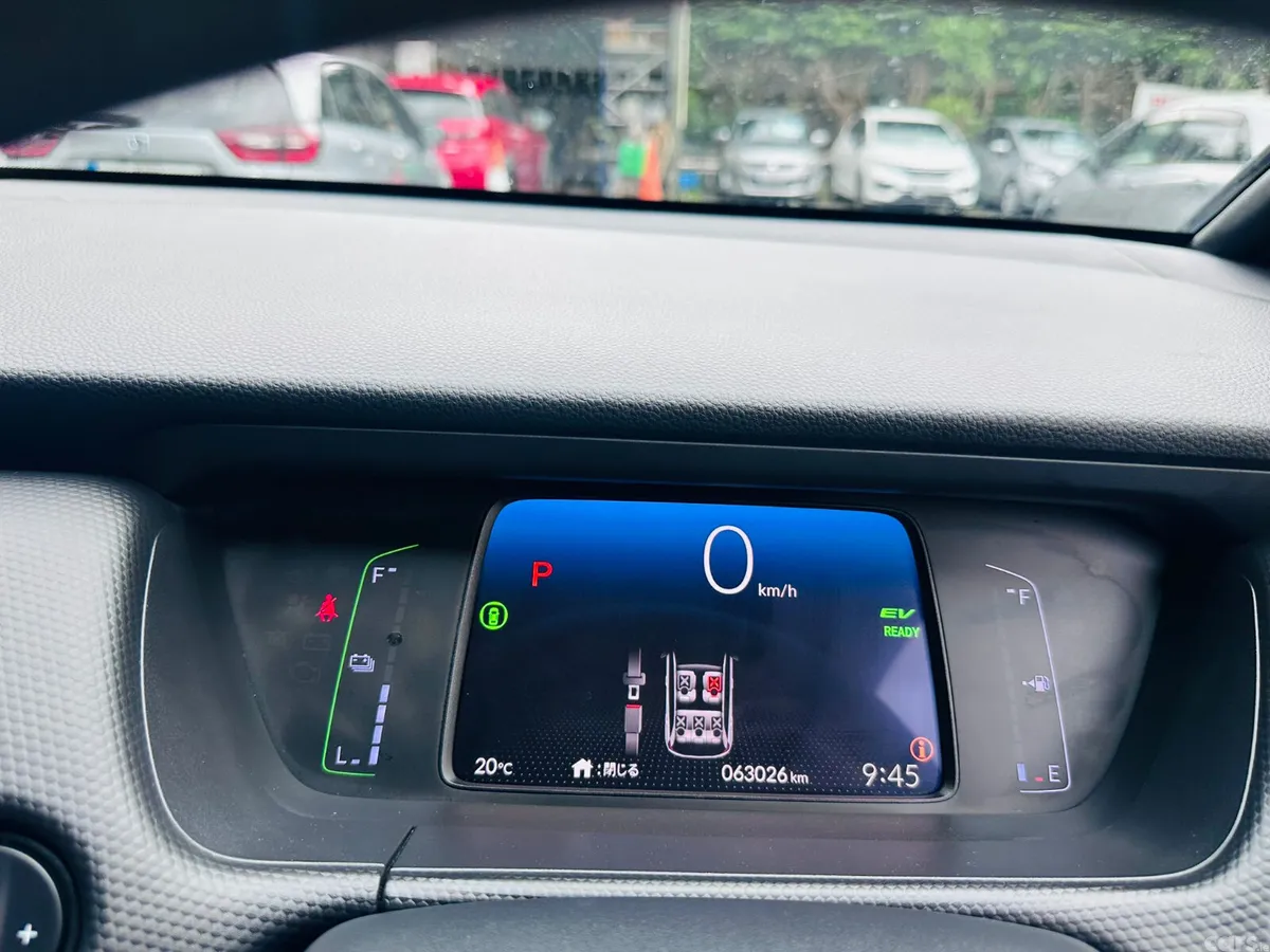 Honda Fit Hatchback, Petrol, 2020, Silver