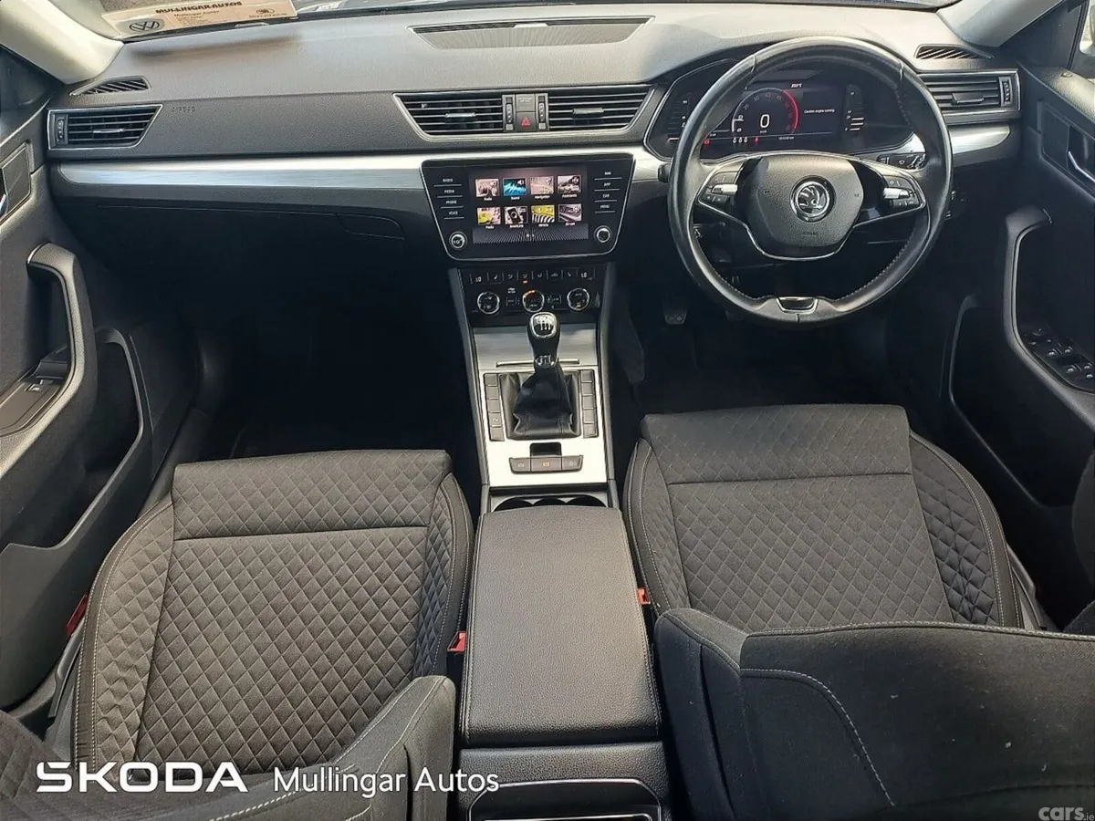 Skoda Superb Saloon, Diesel, 2023, Grey
