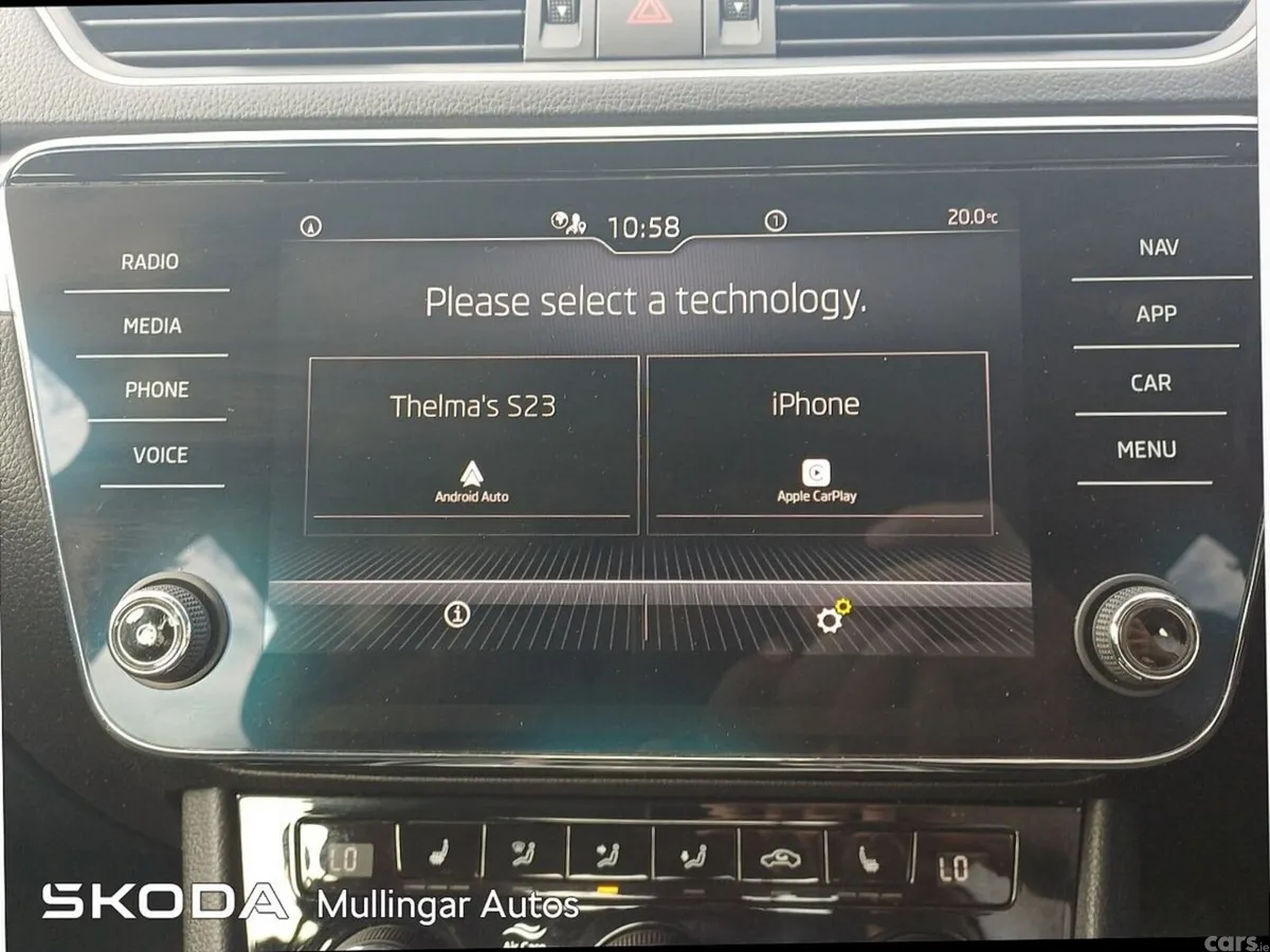 Skoda Superb Saloon, Diesel, 2023, Grey