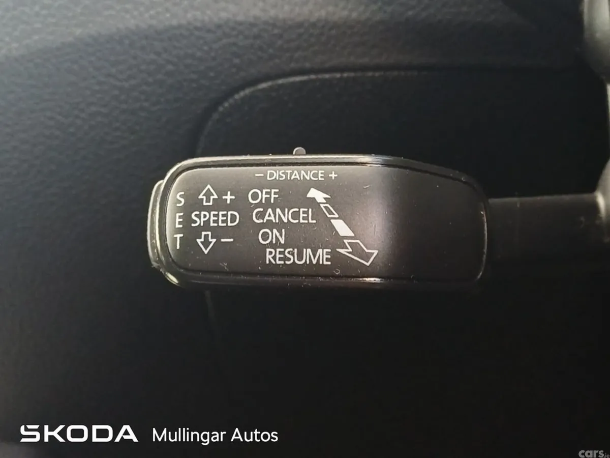 Skoda Superb Saloon, Diesel, 2023, Grey