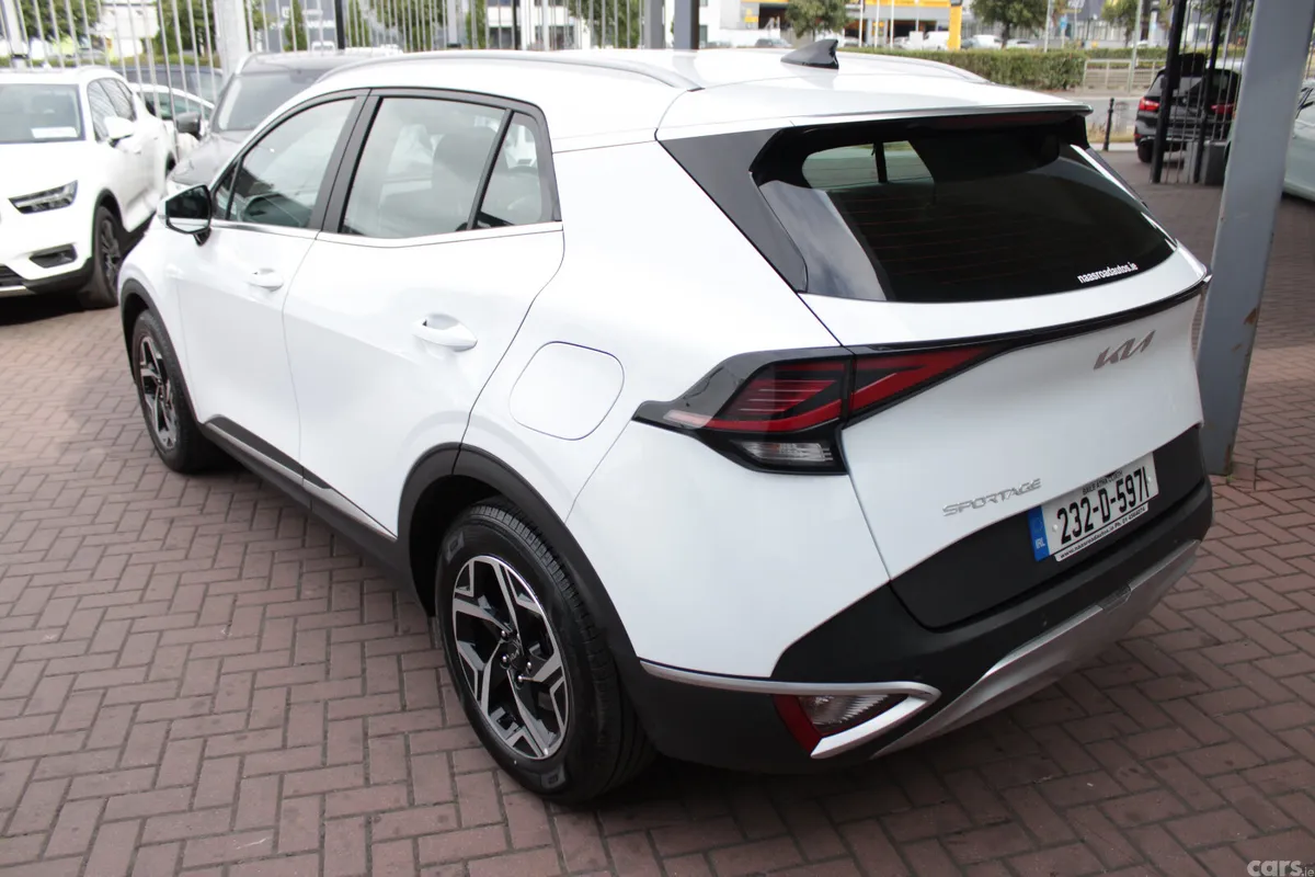 Kia Sportage SUV, Diesel, 2023, White