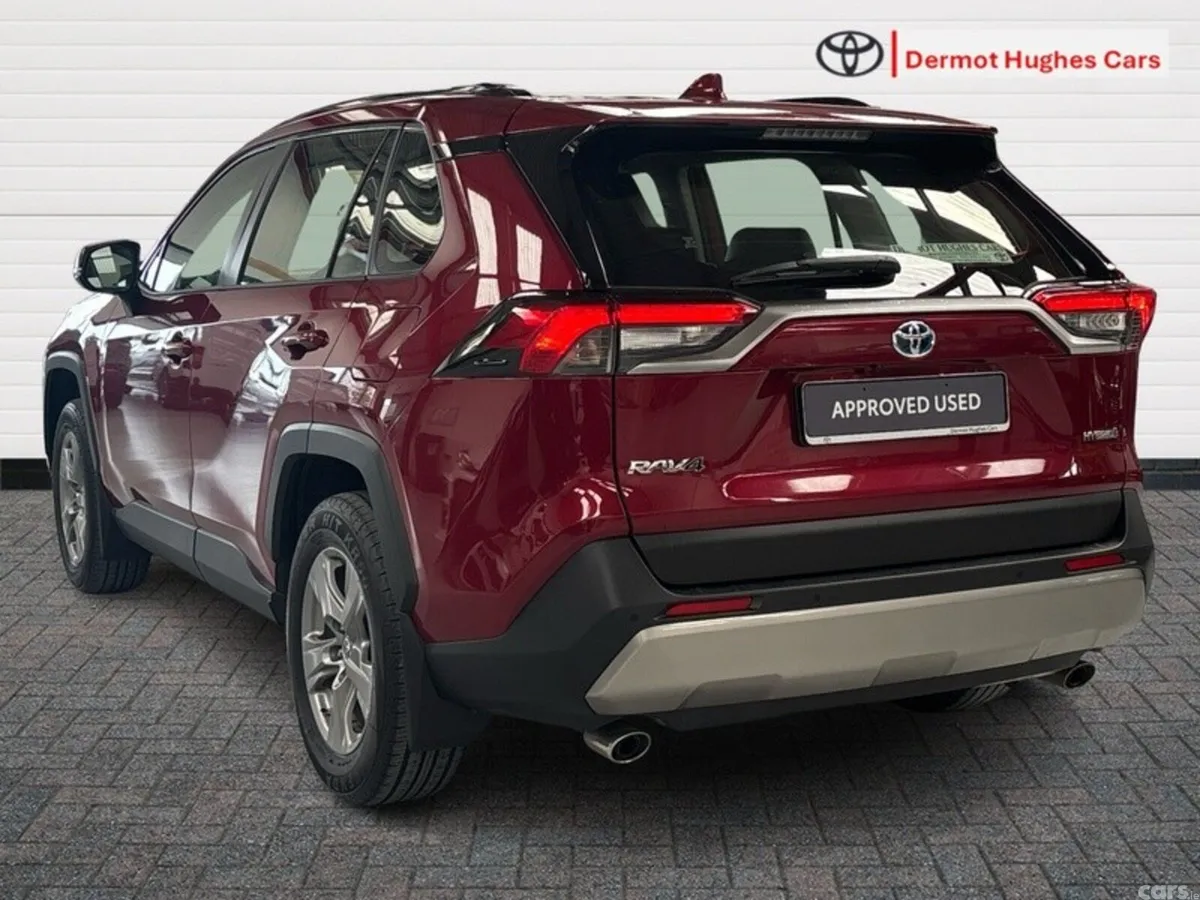 Toyota RAV4 SUV, Petrol Hybrid, 2023, Red