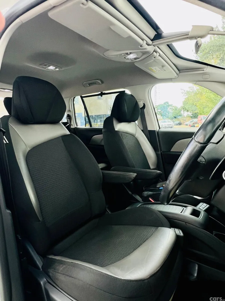 Citroen C4 Picasso MPV, Diesel, 2015, White