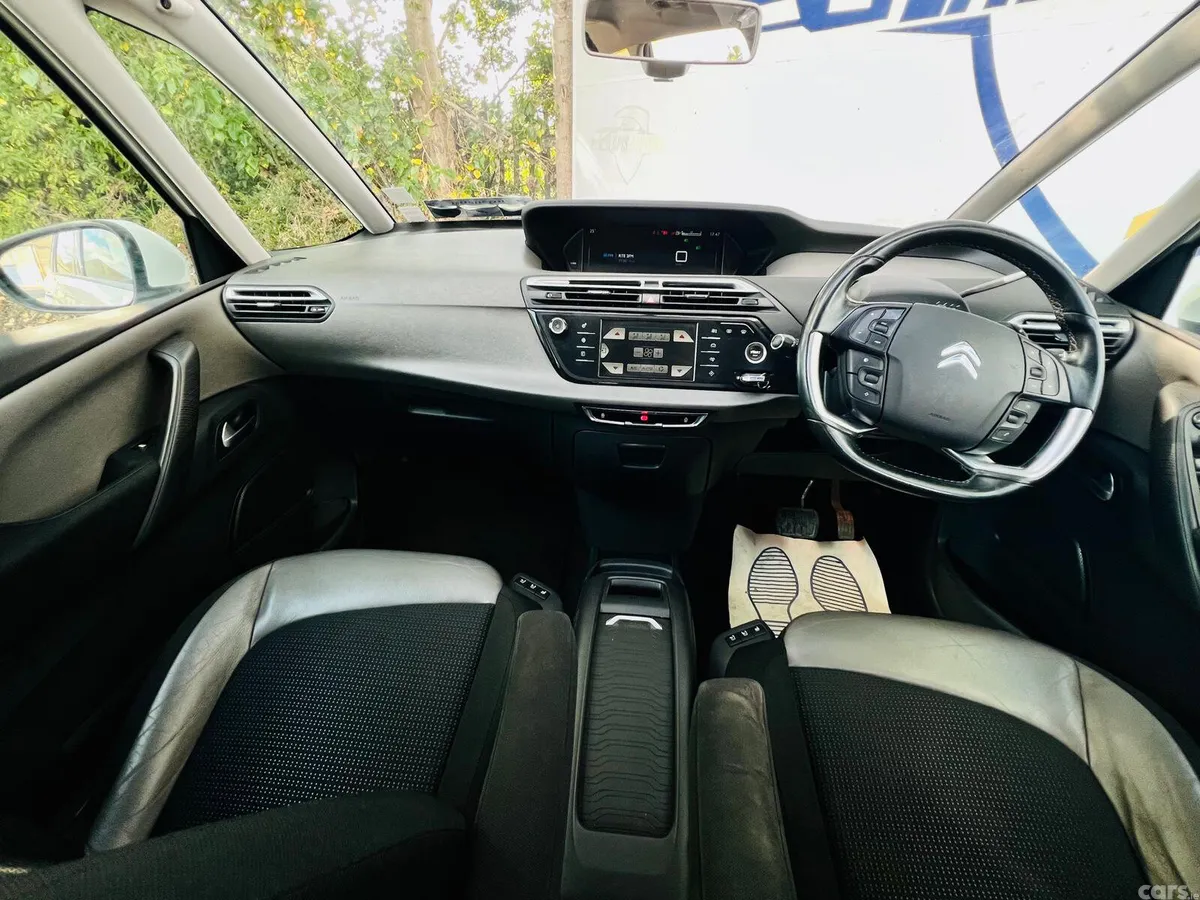 Citroen C4 Picasso MPV, Diesel, 2015, White