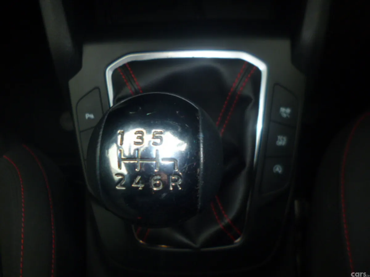 Ford Focus Hatchback, Petrol Hybrid, 2021, Blue