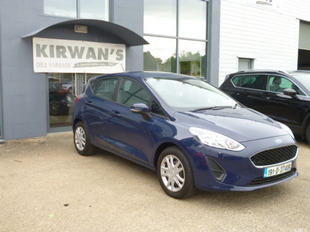 Ford Fiesta Hatchback, Petrol, 2019, Blue