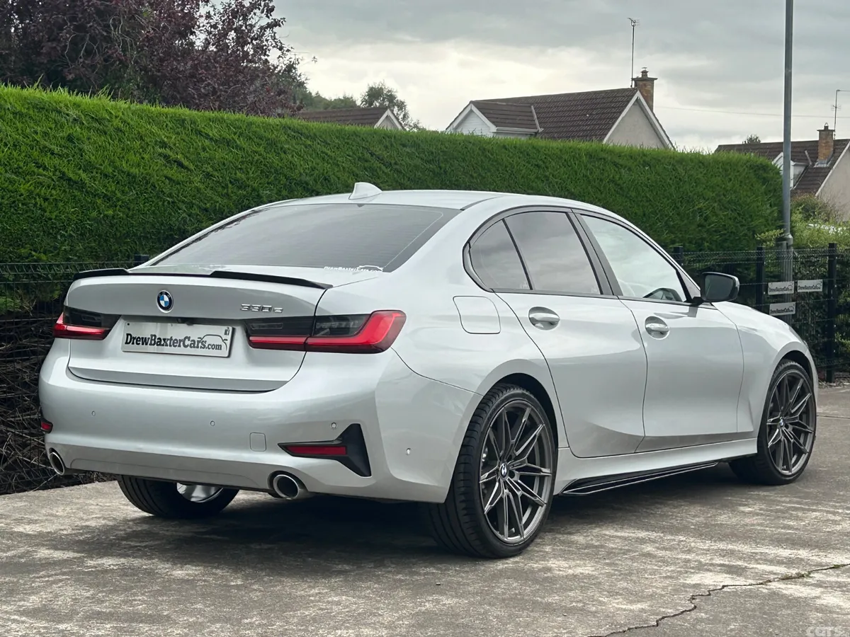 BMW 3-Series Saloon, Petrol Hybrid, 2019, Silver