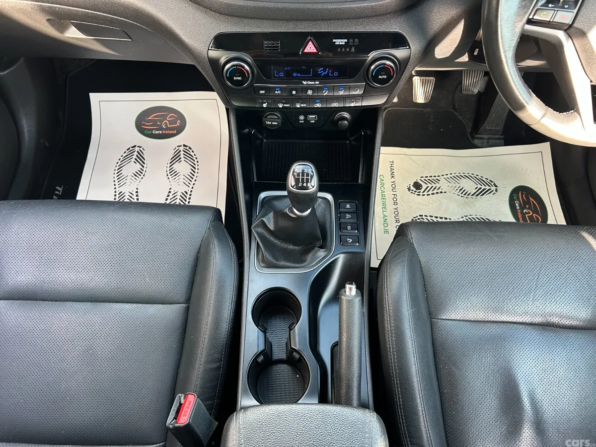Hyundai Tucson SUV, Diesel, 2016, White
