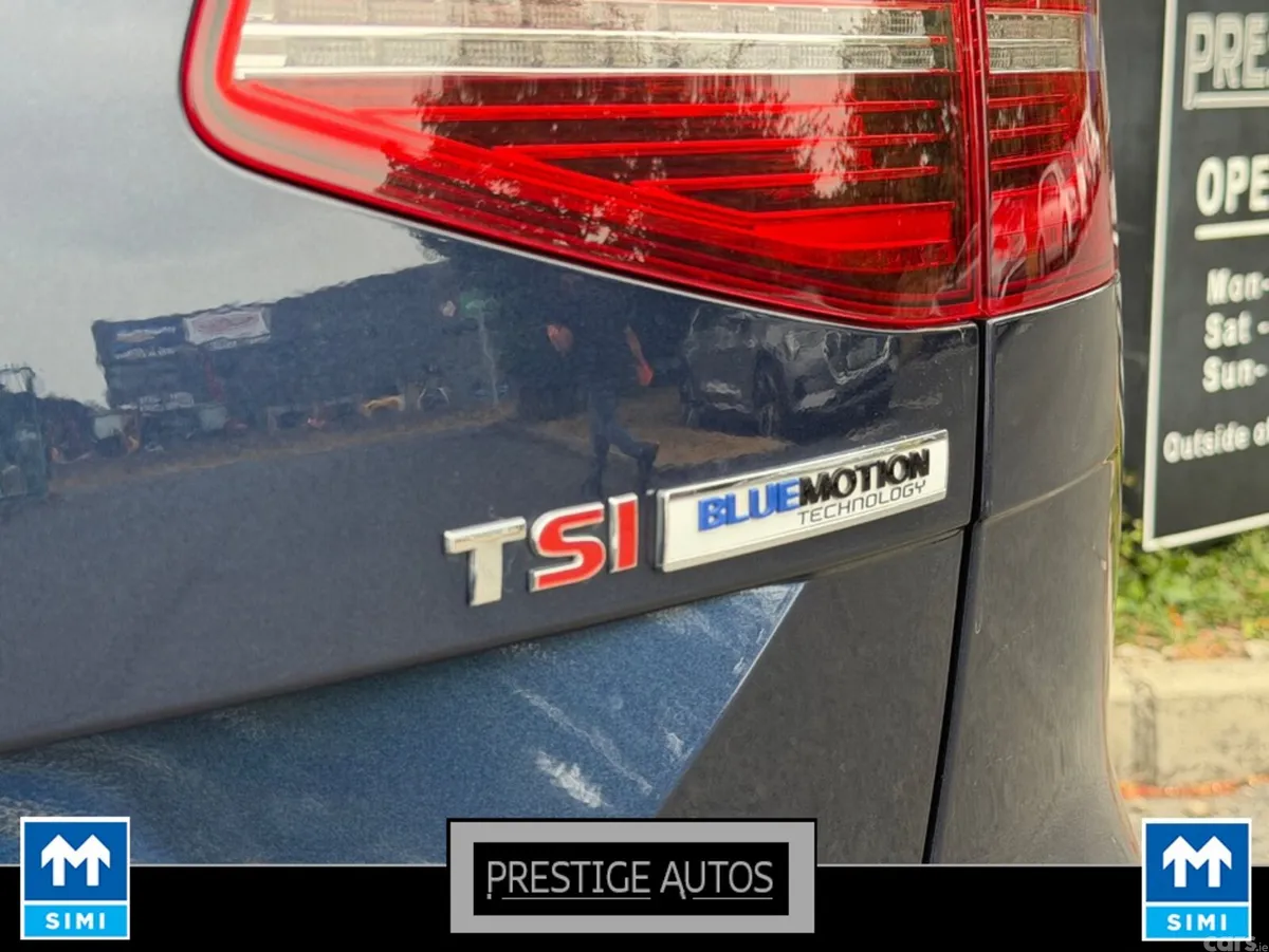 Volkswagen Passat Estate, Petrol, 2016, Blue