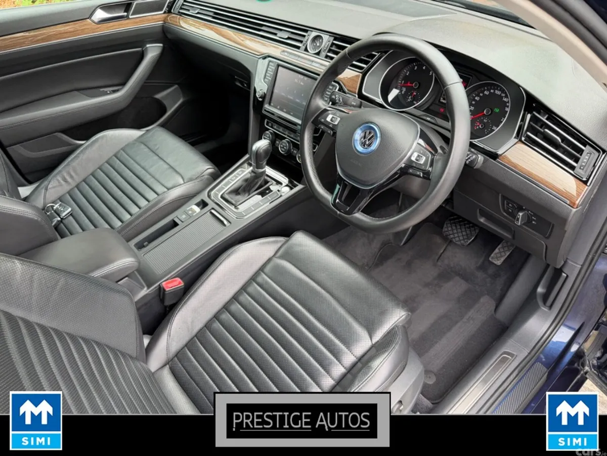 Volkswagen Passat Estate, Petrol, 2016, Blue