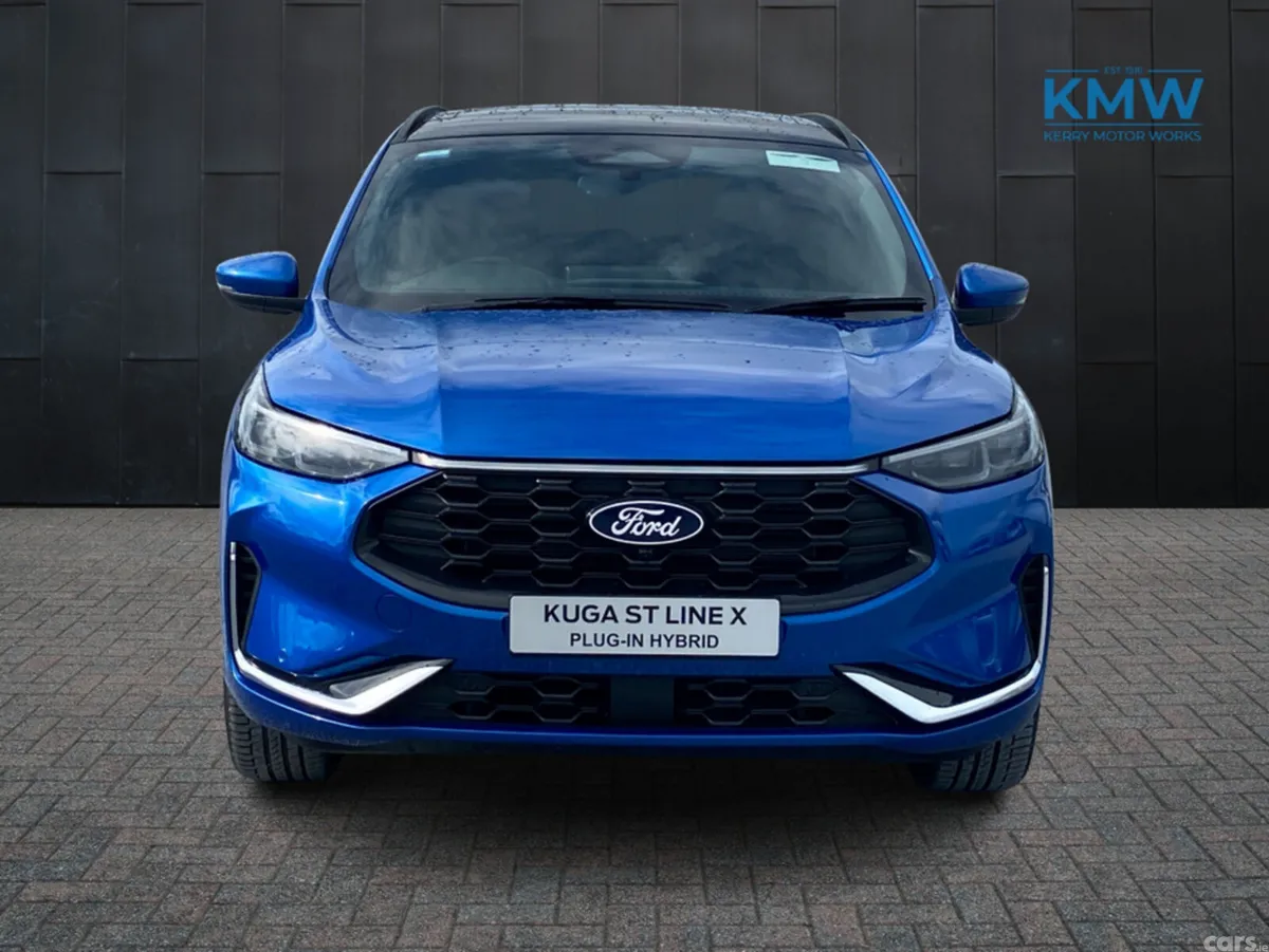 Ford Kuga SUV, Petrol Plug-in Hybrid, 2026, Blue