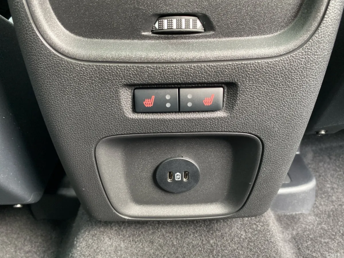 Ford Kuga SUV, Petrol Plug-in Hybrid, 2026, Blue