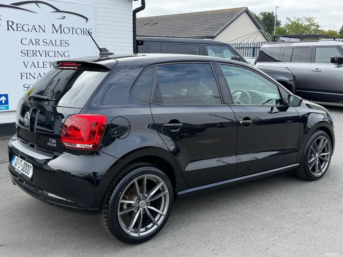 Volkswagen Polo Hatchback, Petrol, 2013, Black