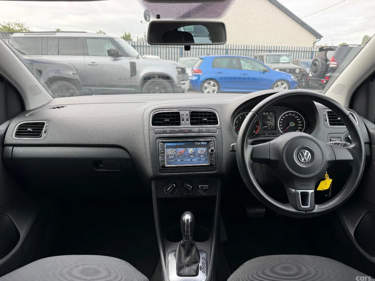 Volkswagen Polo Hatchback, Petrol, 2013, Black