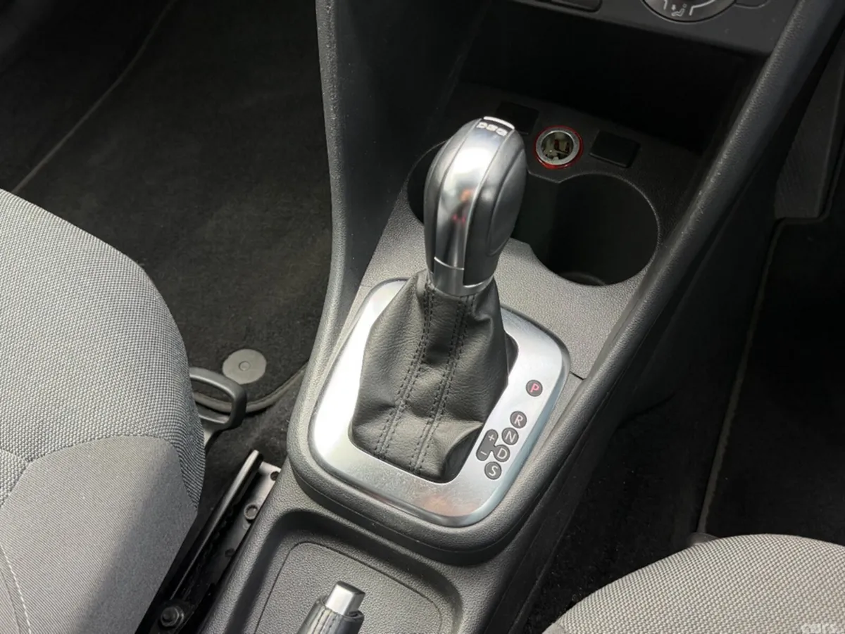 Volkswagen Polo Hatchback, Petrol, 2013, Black