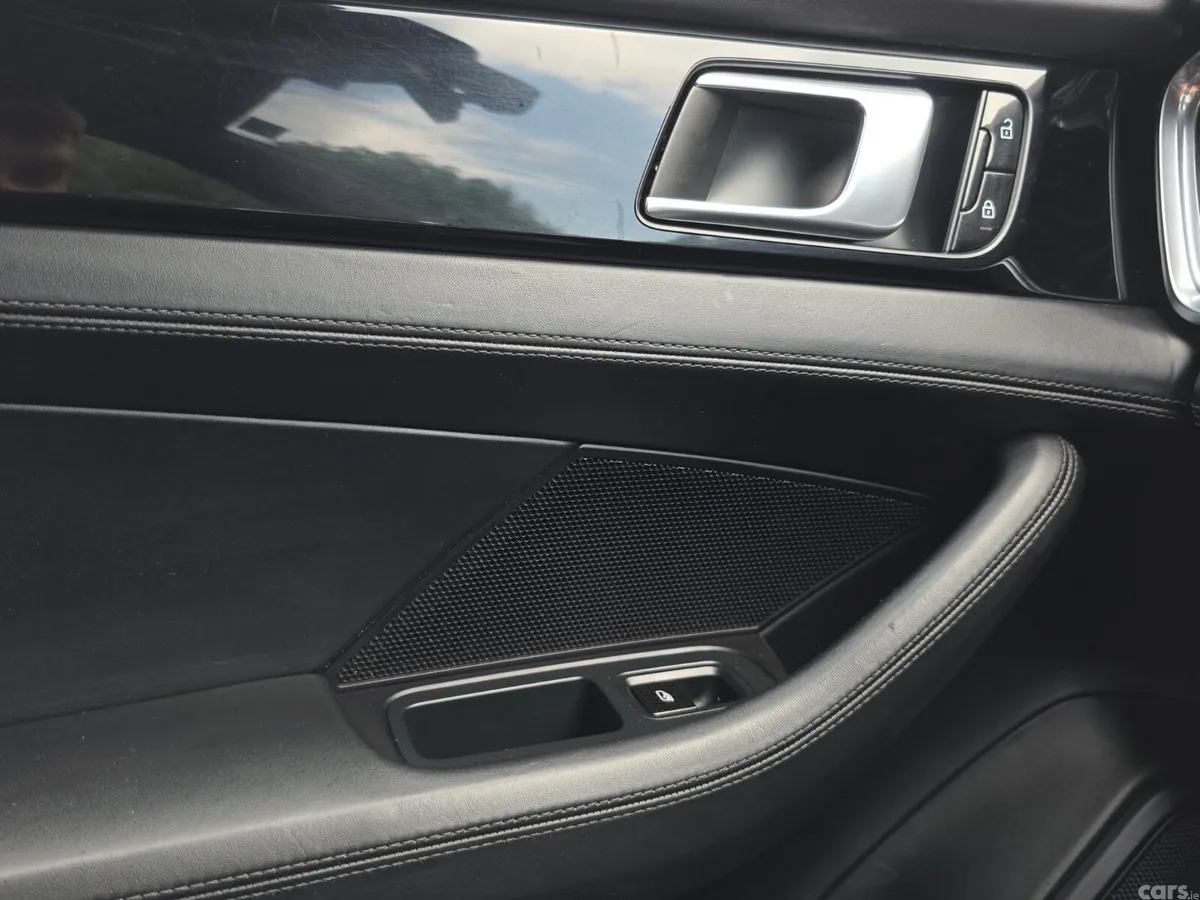 Porsche Panamera Hatchback, Petrol Plug-in Hybrid, 2019, Grey