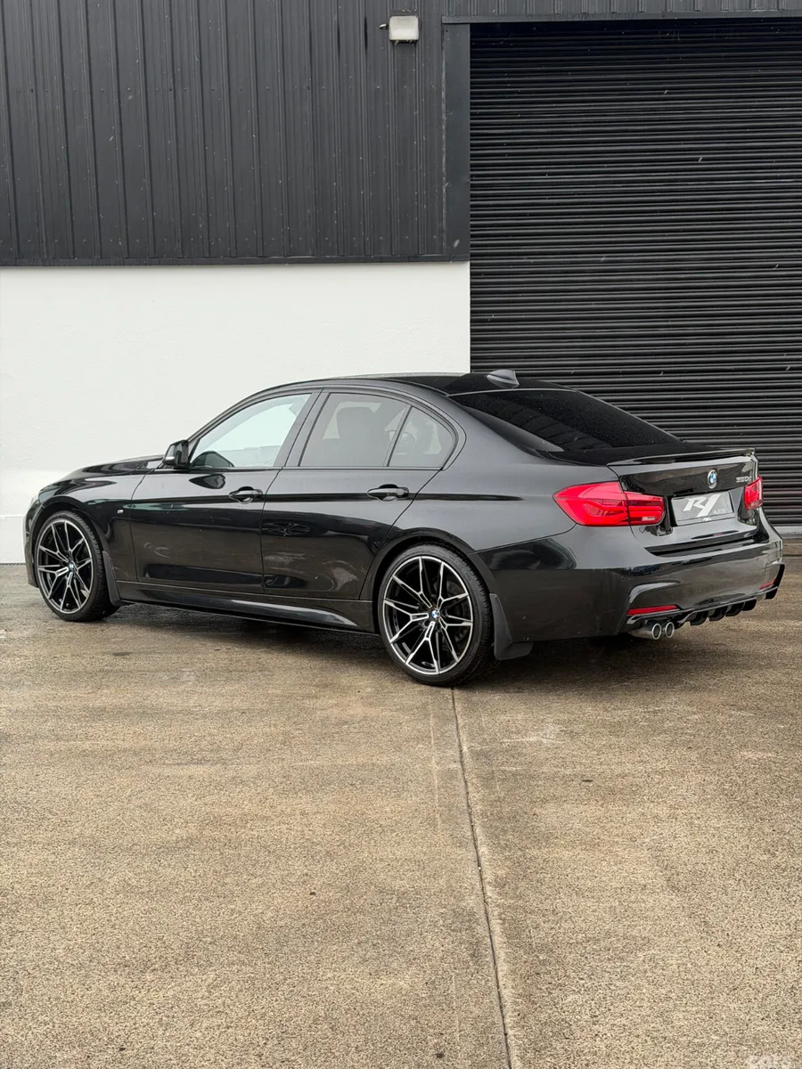 BMW 3-Series Saloon, Diesel, 2019, Black