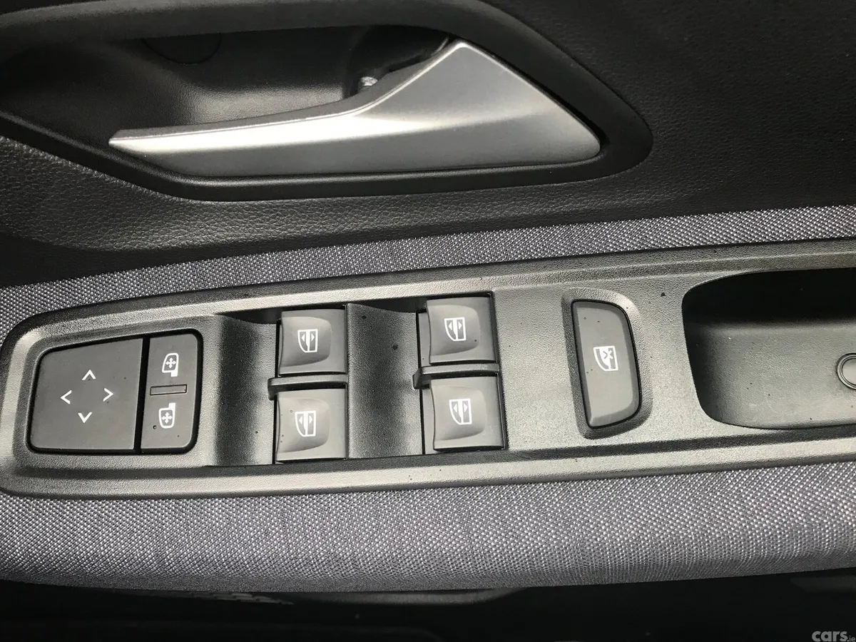 Dacia Sandero Hatchback, Petrol, 2026, Grey