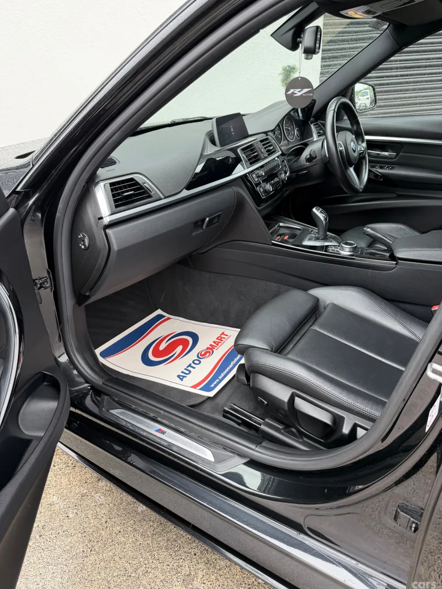 BMW 3-Series Saloon, Diesel, 2019, Black