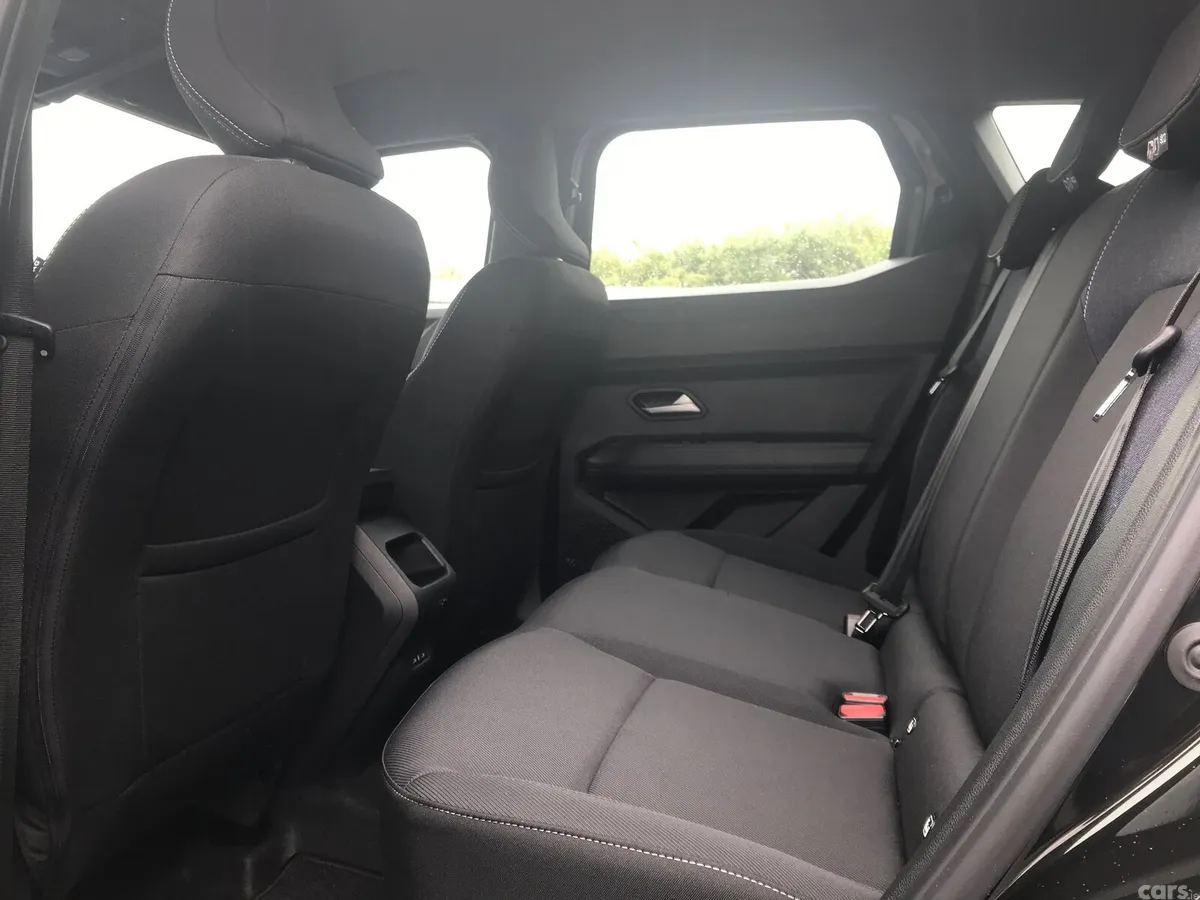 Dacia Duster SUV, Petrol Hybrid, 2026, Black