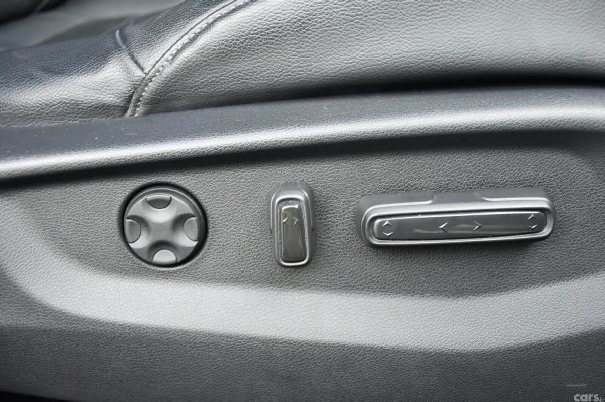 Honda CR-V SUV, Petrol, 2018, Silver