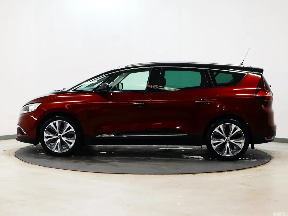 Renault Grand Scenic MPV, Diesel, 2021, Red