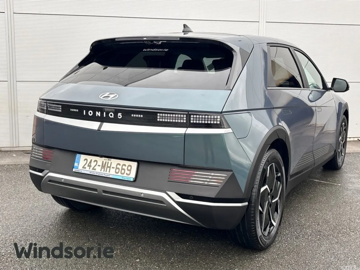 Hyundai IONIQ 5 MPV, Electric, 2024, Green