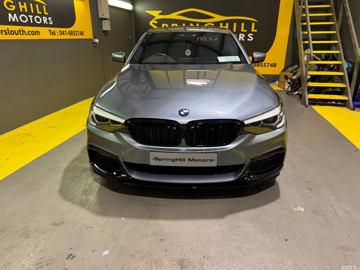 BMW 5-Series Saloon, Diesel, 2017, Blue