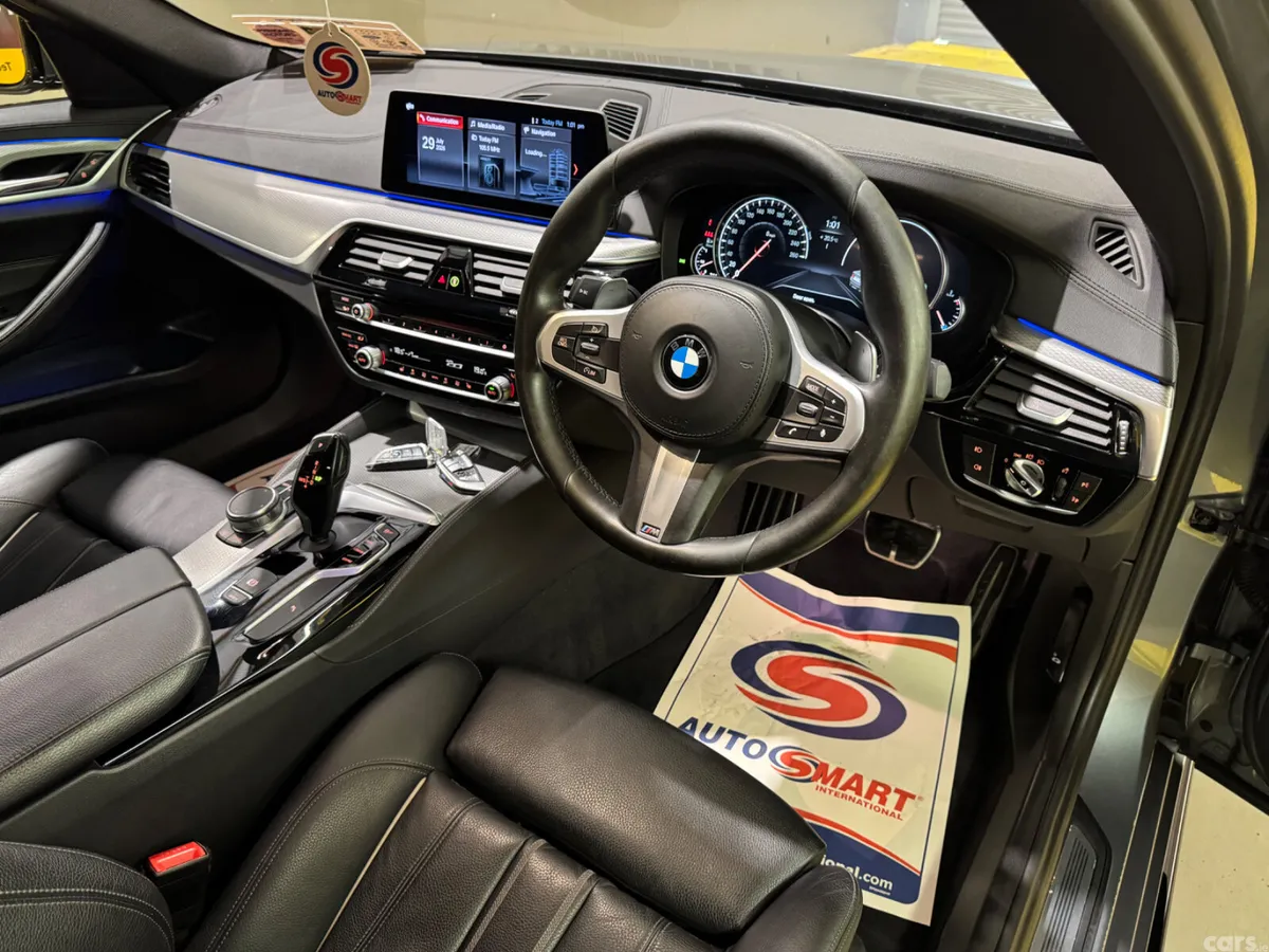BMW 5-Series Saloon, Diesel, 2017, Blue