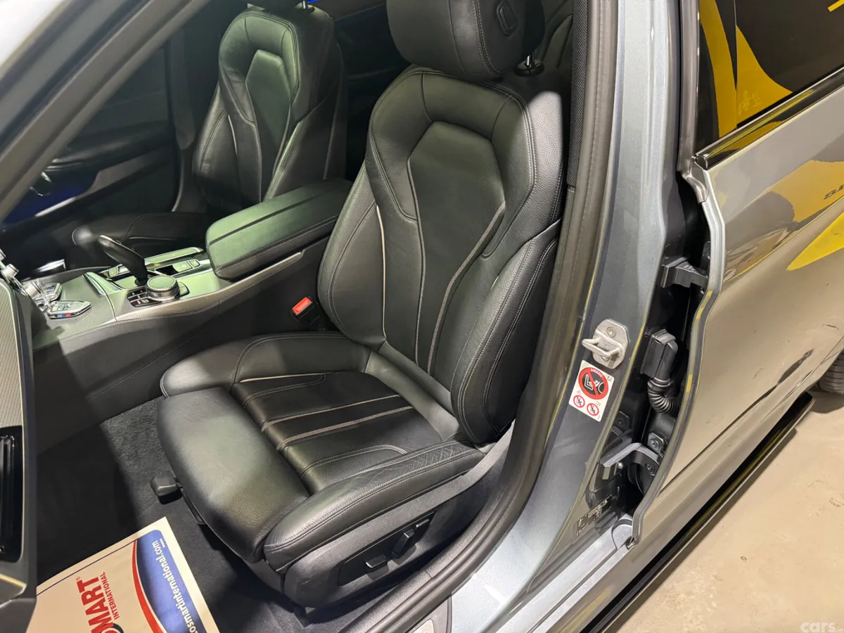 BMW 5-Series Saloon, Diesel, 2017, Blue