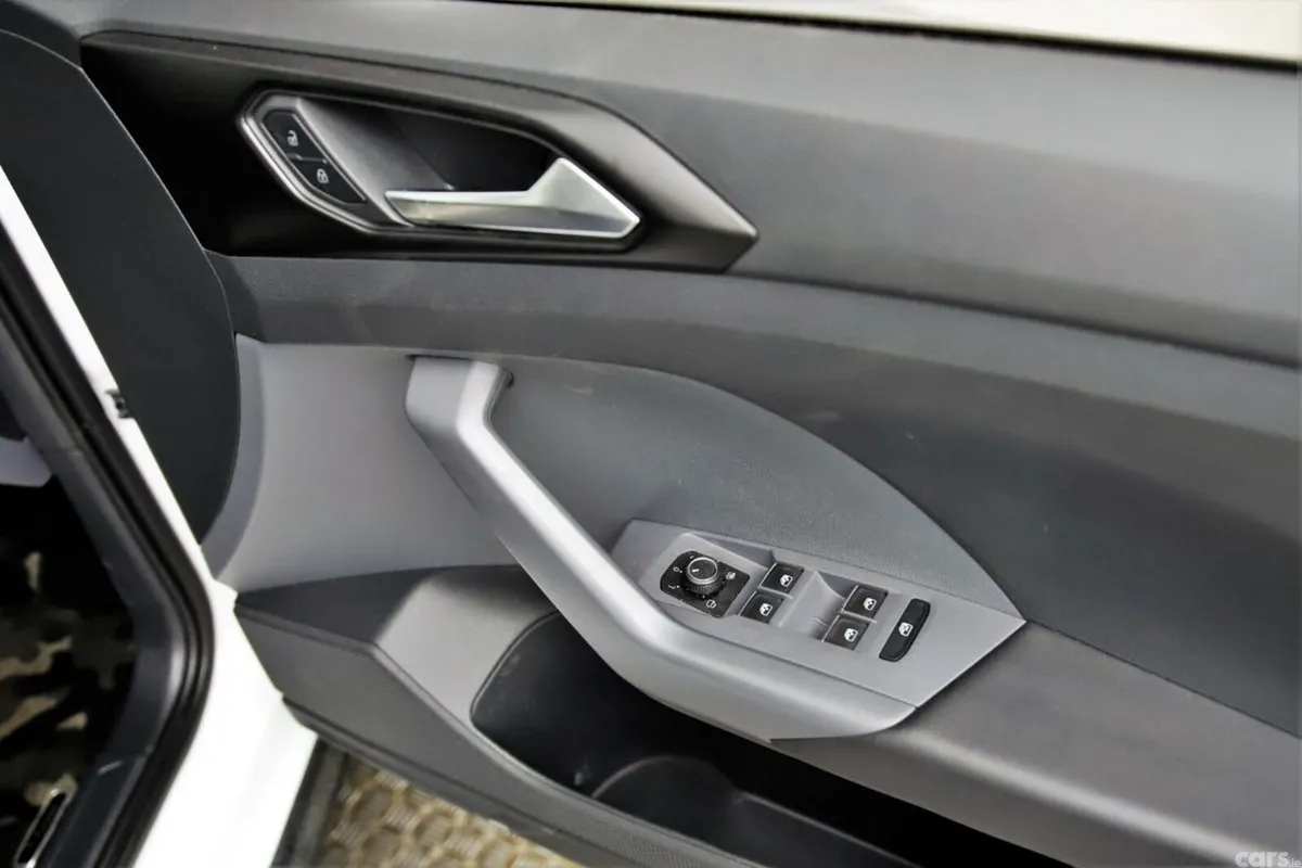Volkswagen T-Cross SUV, Petrol, 2020, White