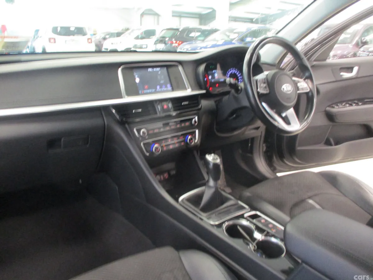 Kia Optima Saloon, Diesel, 2019, Black