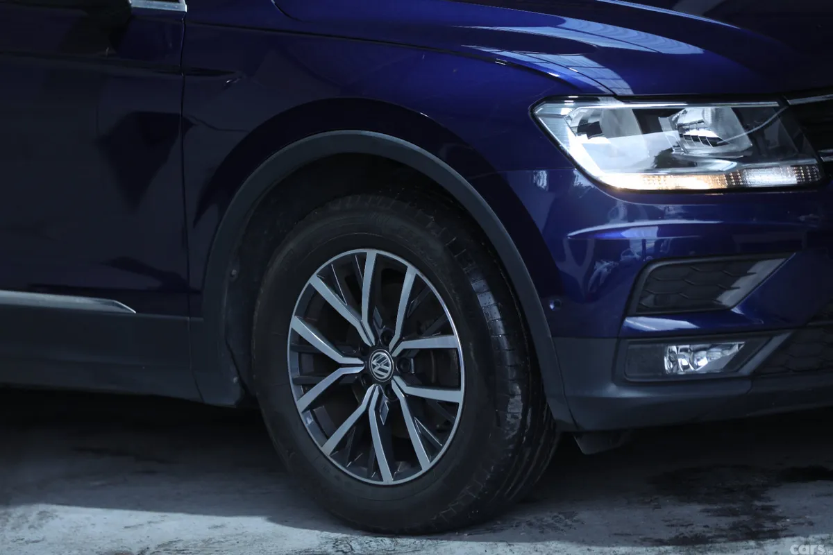 Volkswagen Tiguan SUV, Petrol, 2020, Blue
