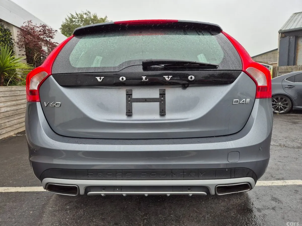 Volvo V60 Estate, Diesel, 2017, Grey