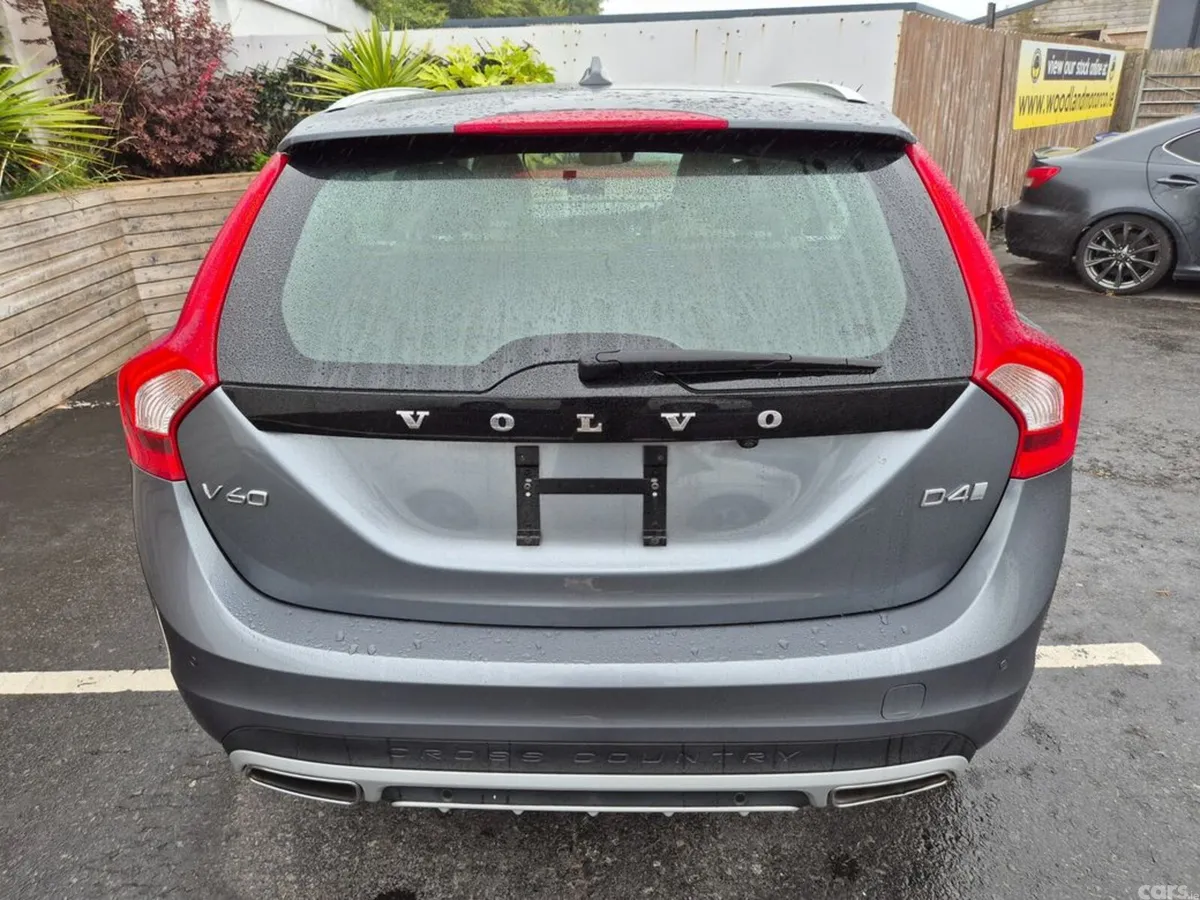 Volvo V60 Estate, Diesel, 2017, Grey
