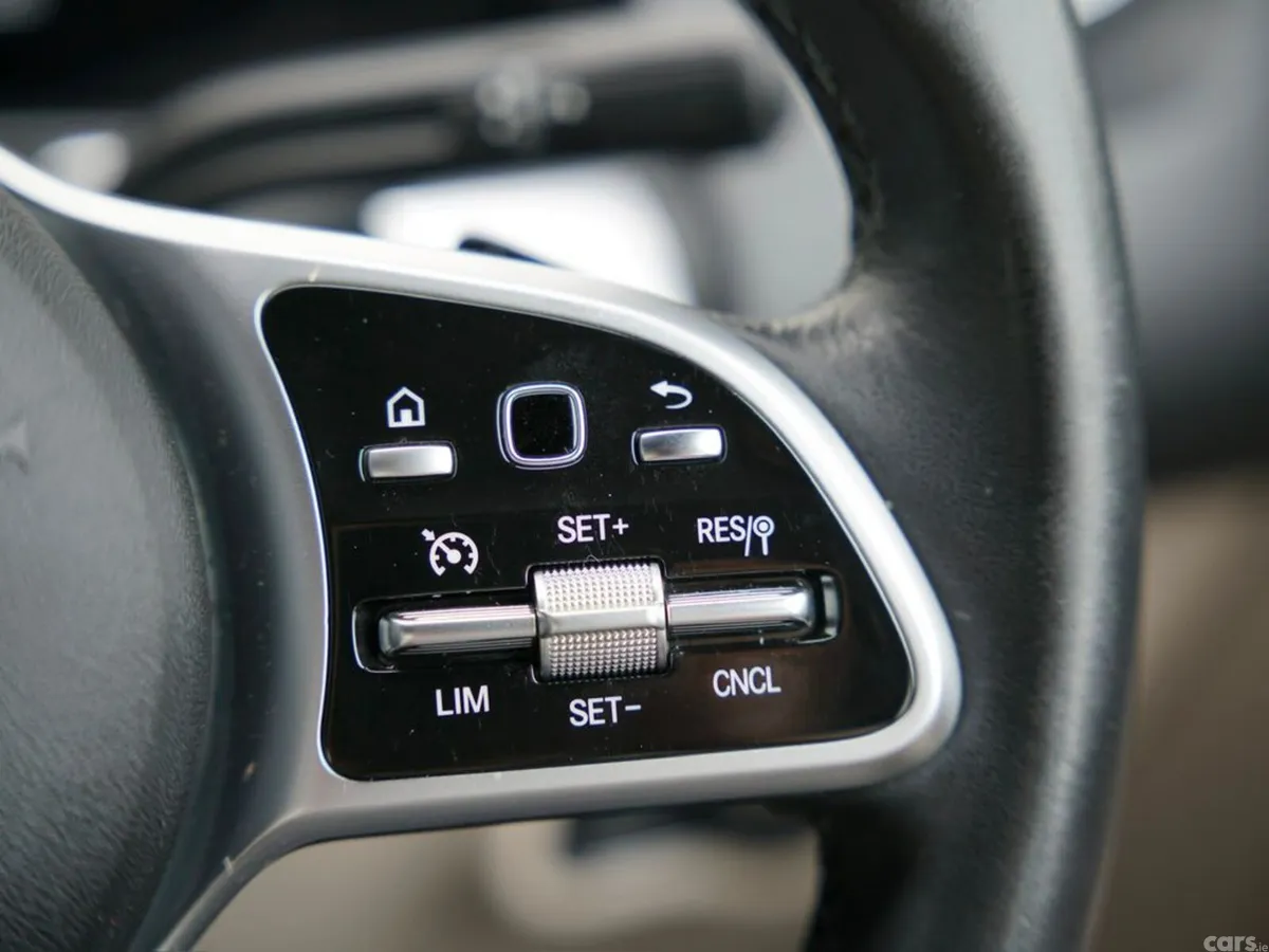 Mercedes-Benz GLB SUV, Diesel, 2023, Black