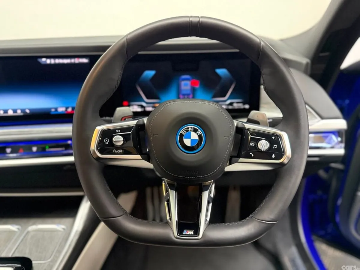 BMW 7-Series Saloon, Petrol Plug-in Hybrid, 2024, Blue