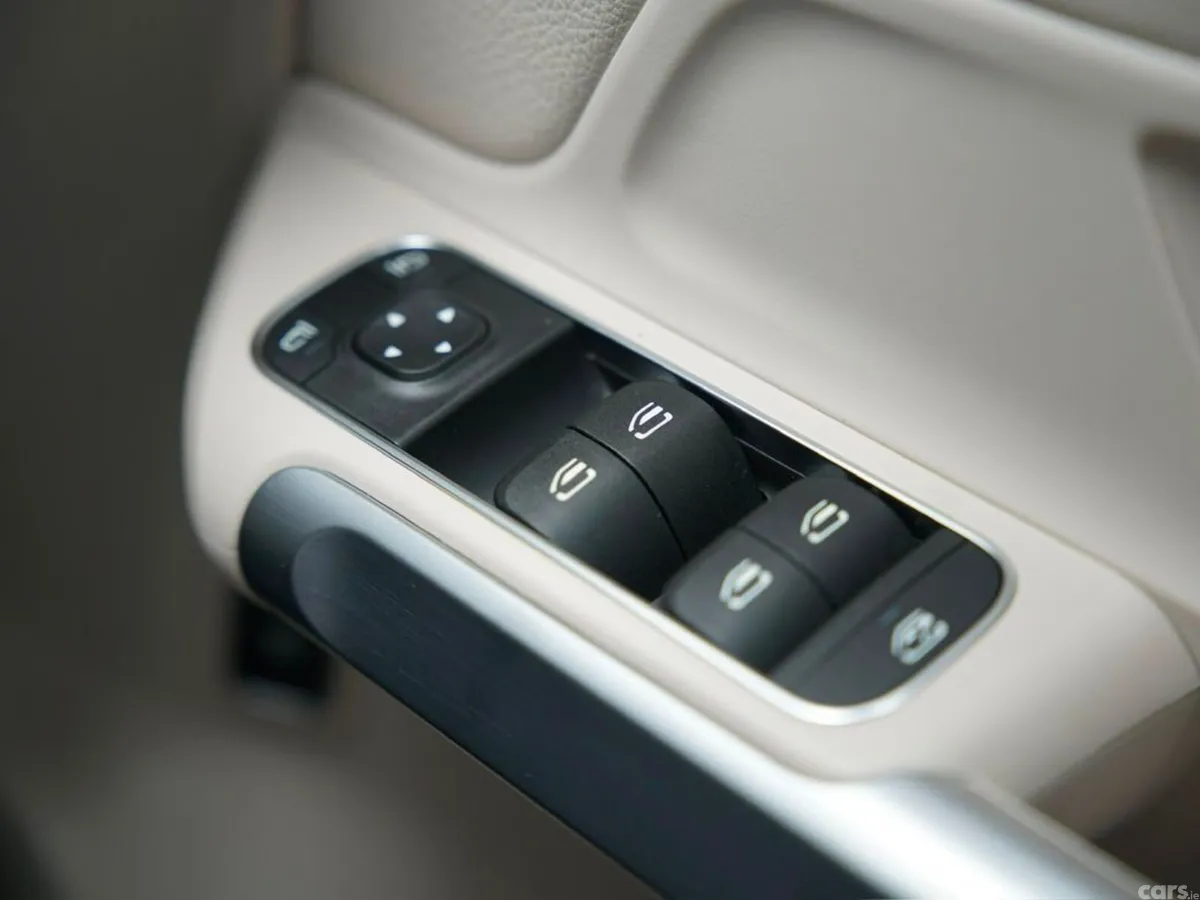 Mercedes-Benz GLB SUV, Diesel, 2023, Black