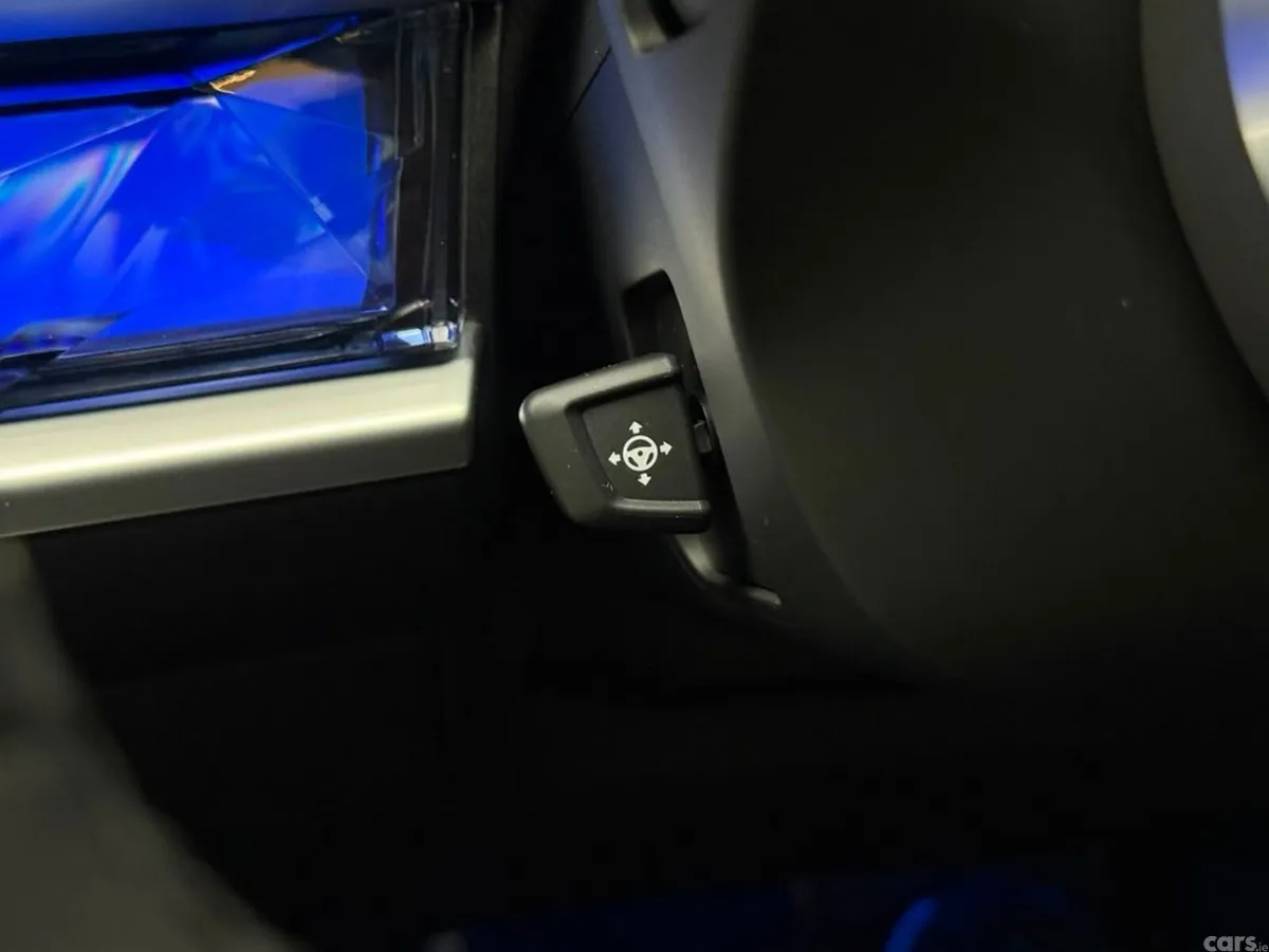 BMW 7-Series Saloon, Petrol Plug-in Hybrid, 2024, Blue
